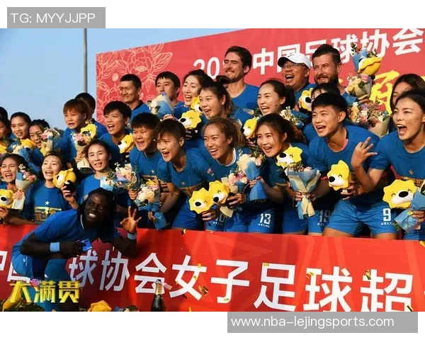 天津足球迎战江苏队争夺荣耀展现两地足球魅力与激情 天津足球迎战江苏队争夺荣耀展现两地足球魅力与激情